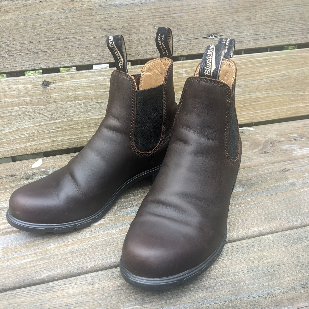 Blundstone #1673 Women's Heeled Ankle Boots Antique Brown